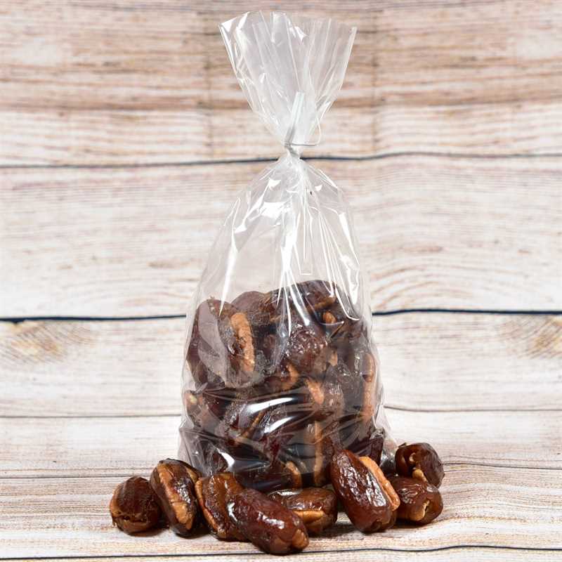 Dates and Pecans