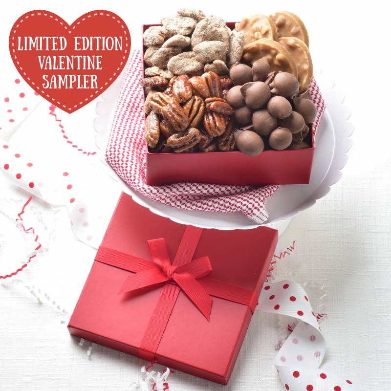Buy Mothers Day Gift Hamper with Cashew Nuts and Ferrero Rocher Chocolates  from Giftcart.com